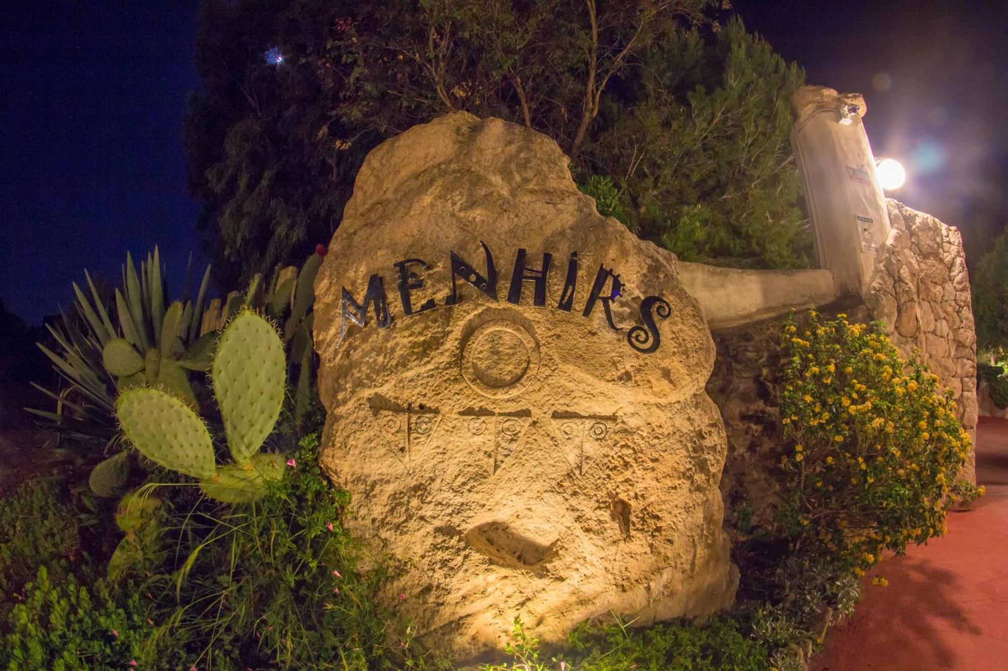 Residenziale Menhirs Apartahotel Putzu Idu